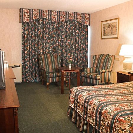 Toronto East Inn Ngoại thất bức ảnh