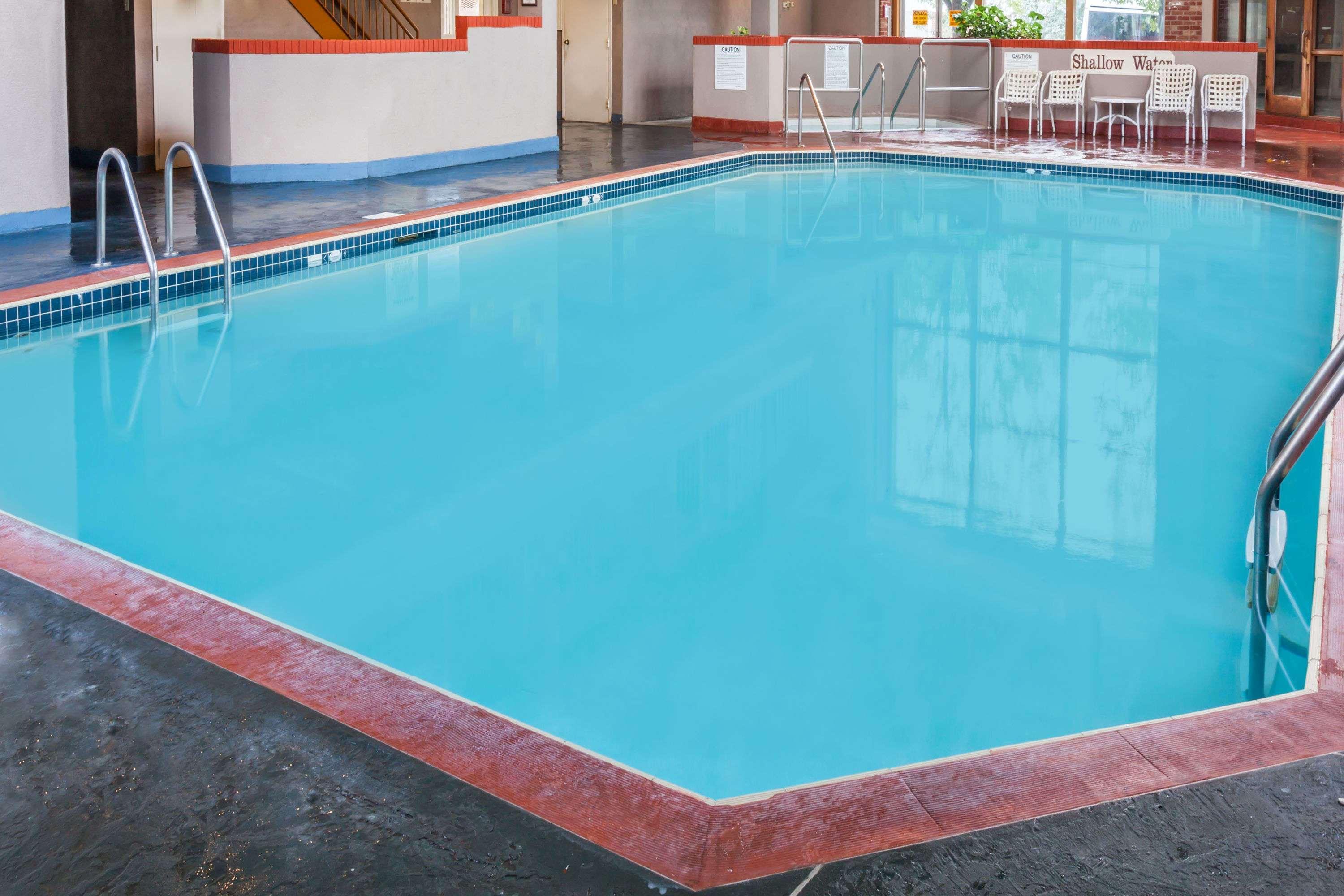 Toronto East Inn Ngoại thất bức ảnh