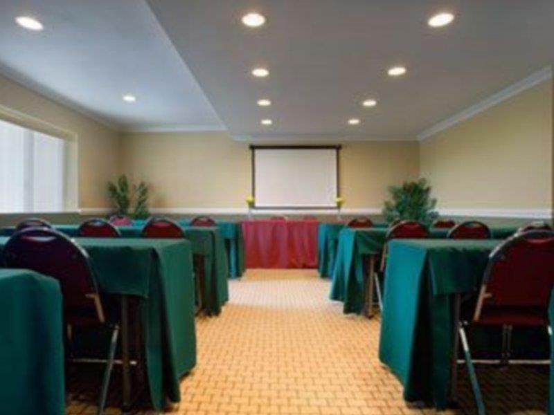 Toronto East Inn Ngoại thất bức ảnh